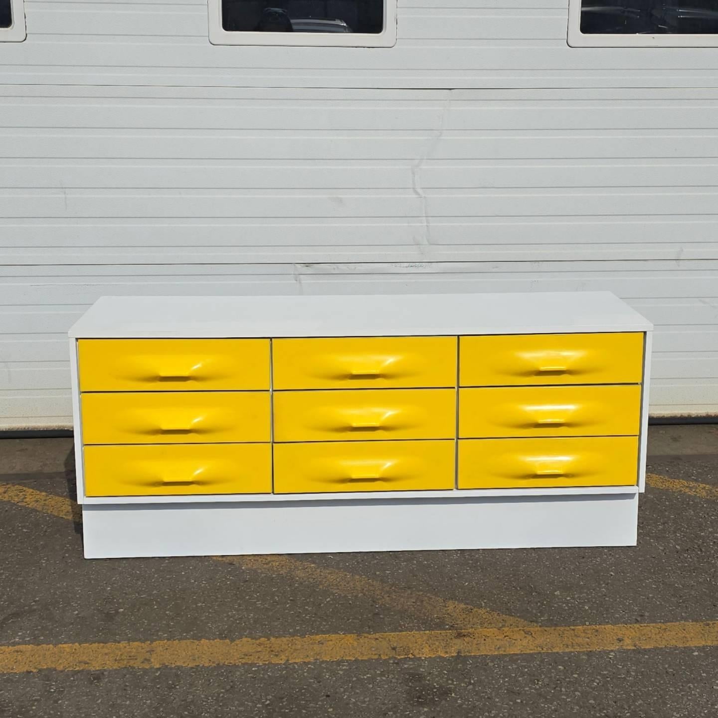 Treco By Giovanni Maur Dresser