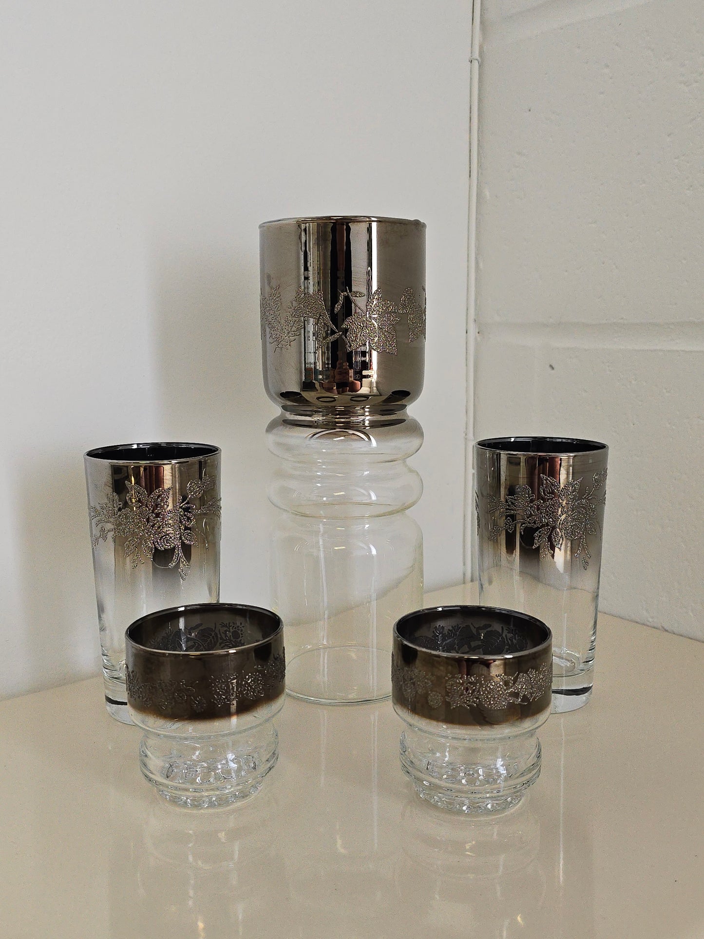 Glassware Set by Dorothy Thorpe