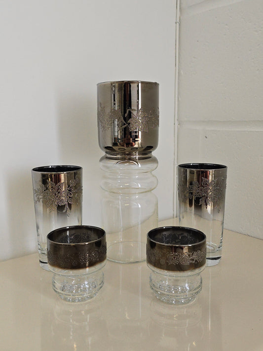 Glassware Set by Dorothy Thorpe