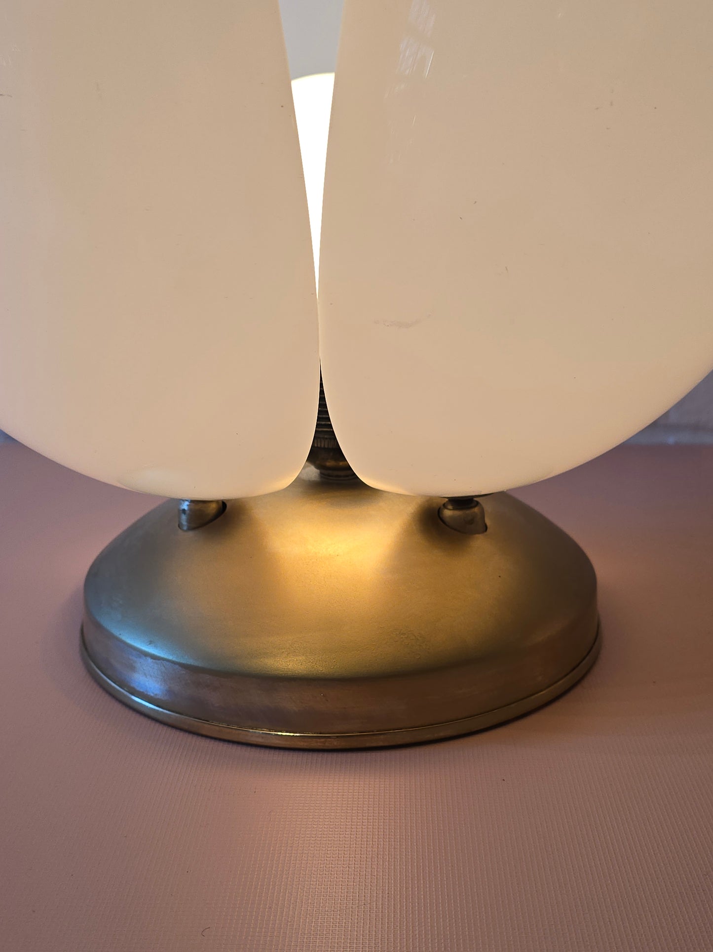 Acrylic Tulip Lamp Attr to Rougier