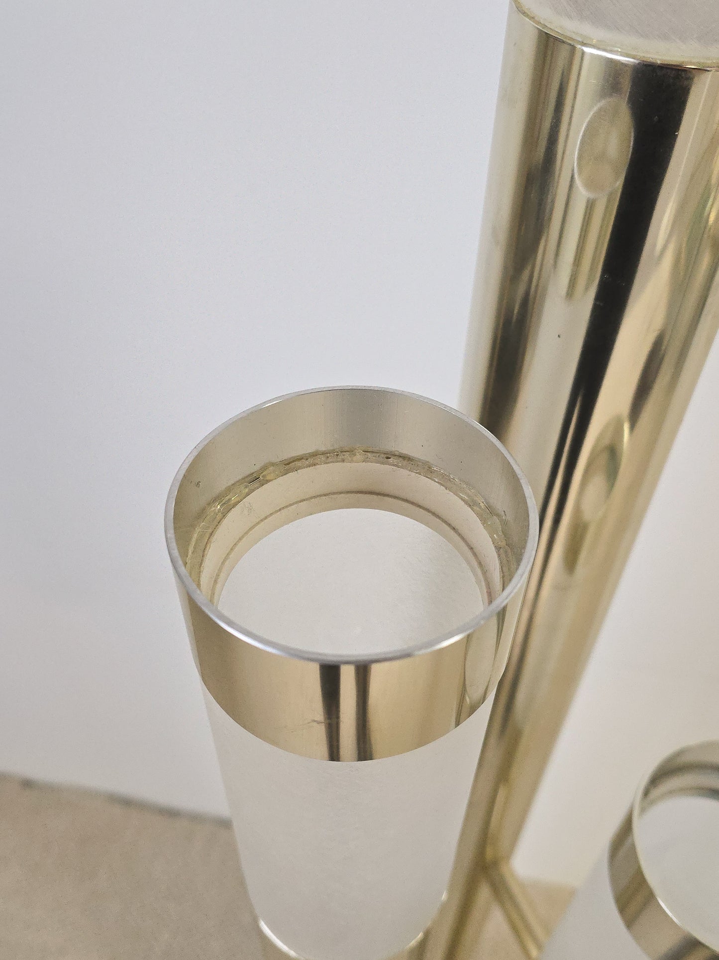 Floor lamp by Gustavo Martinez