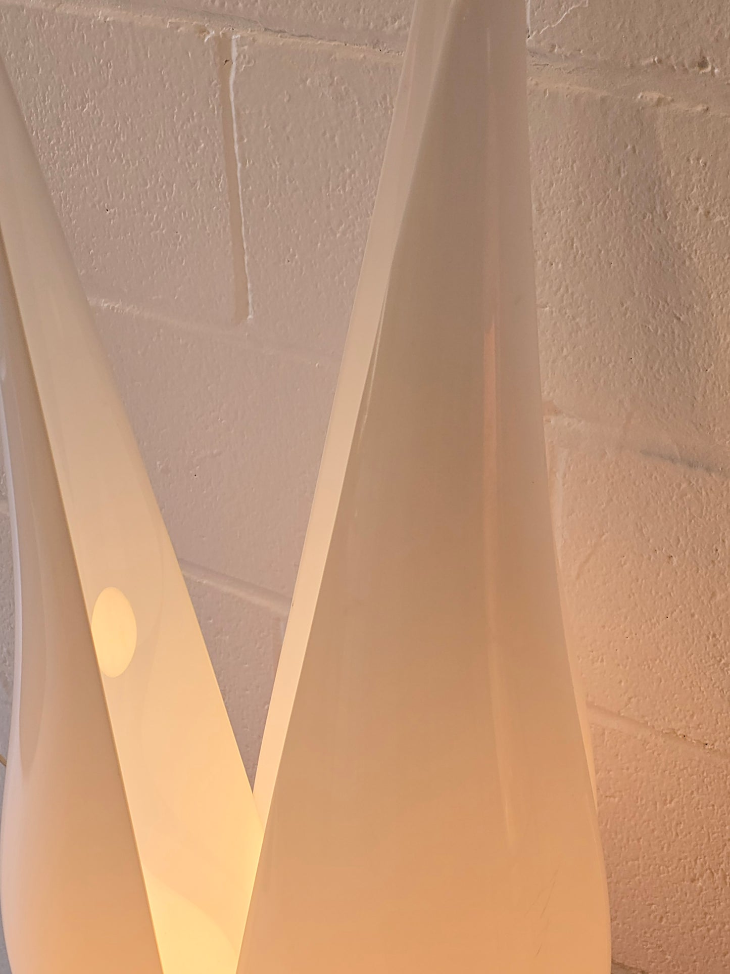 Acrylic Tulip Lamp Attr to Rougier