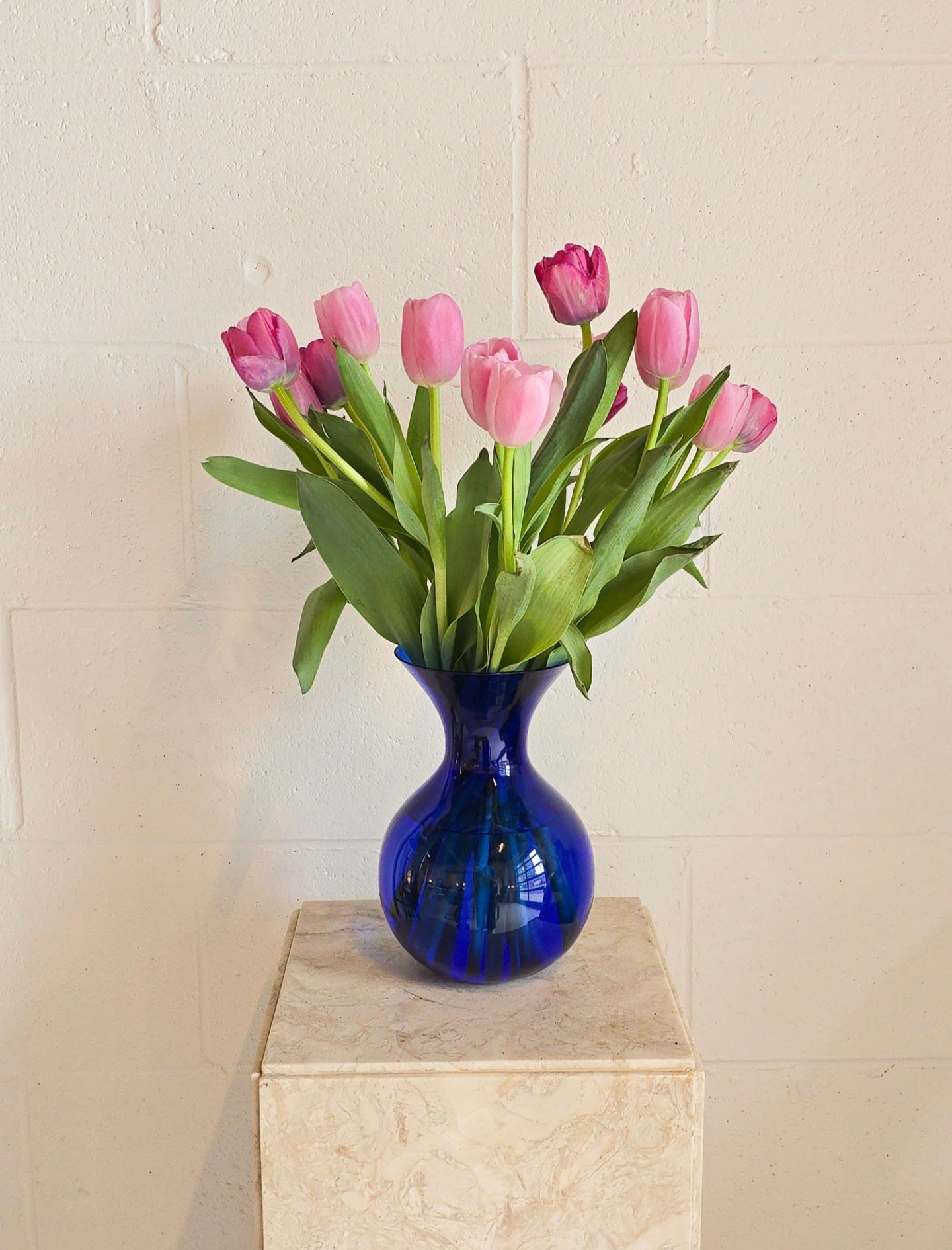 Art Glass Cobalt Blue Vase