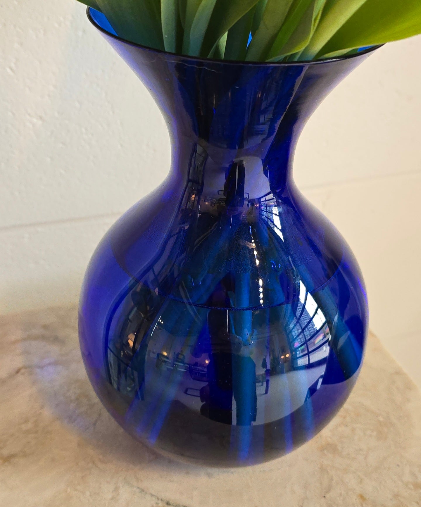Art Glass Cobalt Blue Vase