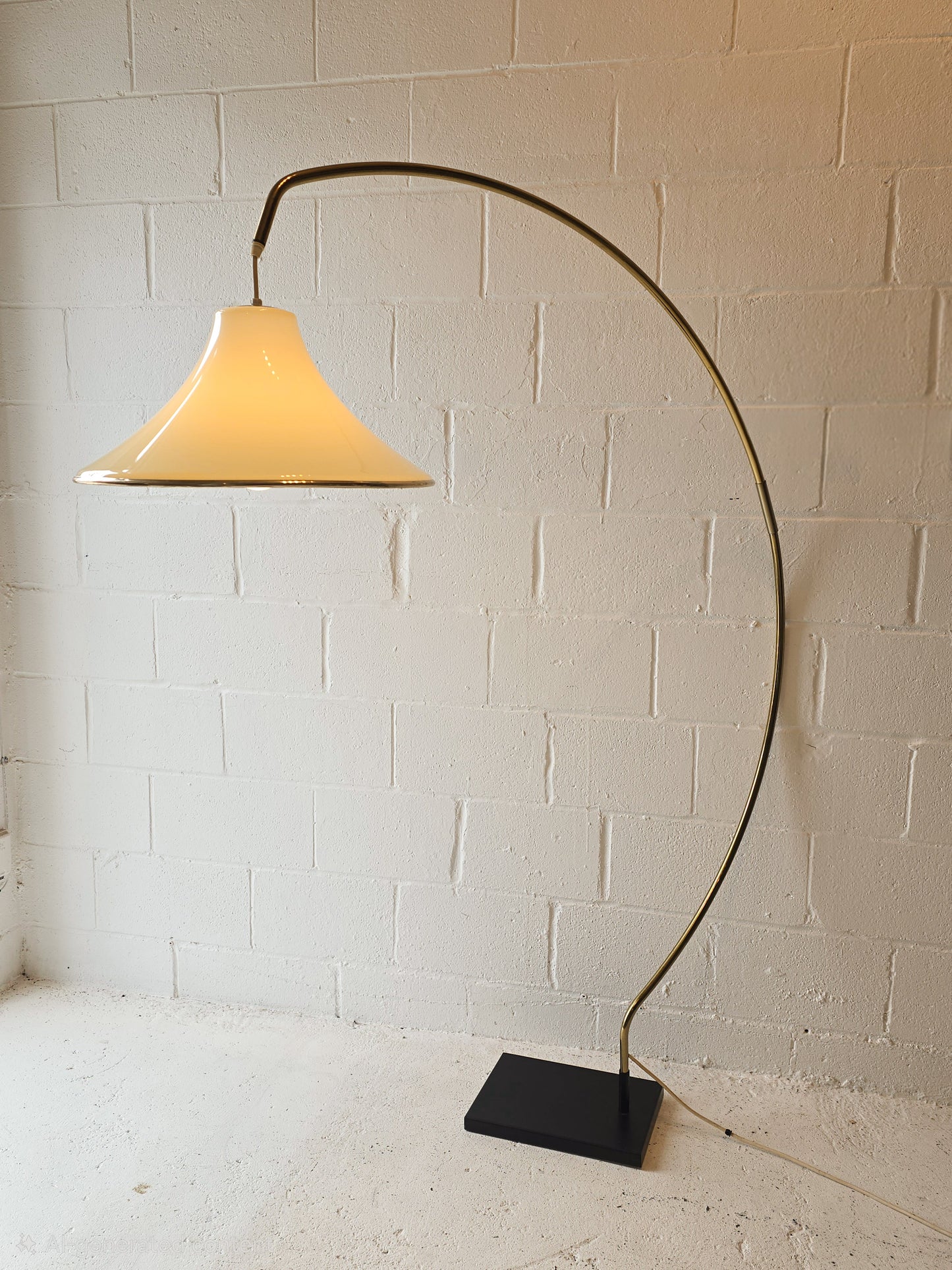 Arc Floor Lamp