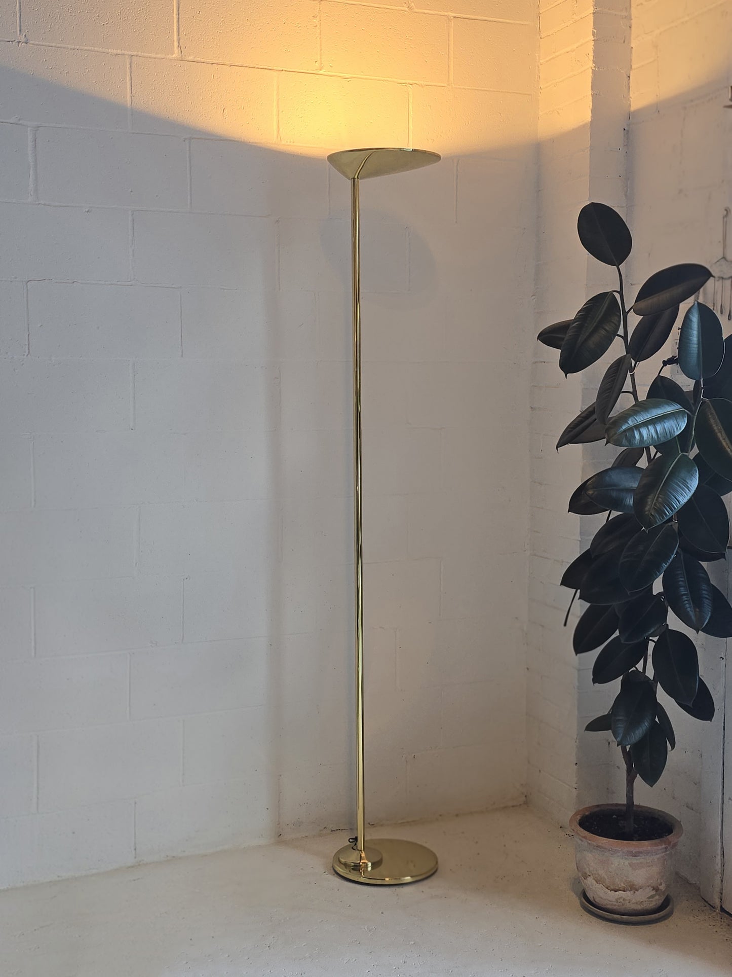 'Magica' Brass Floor Lamp by Vincenzo Missaneli