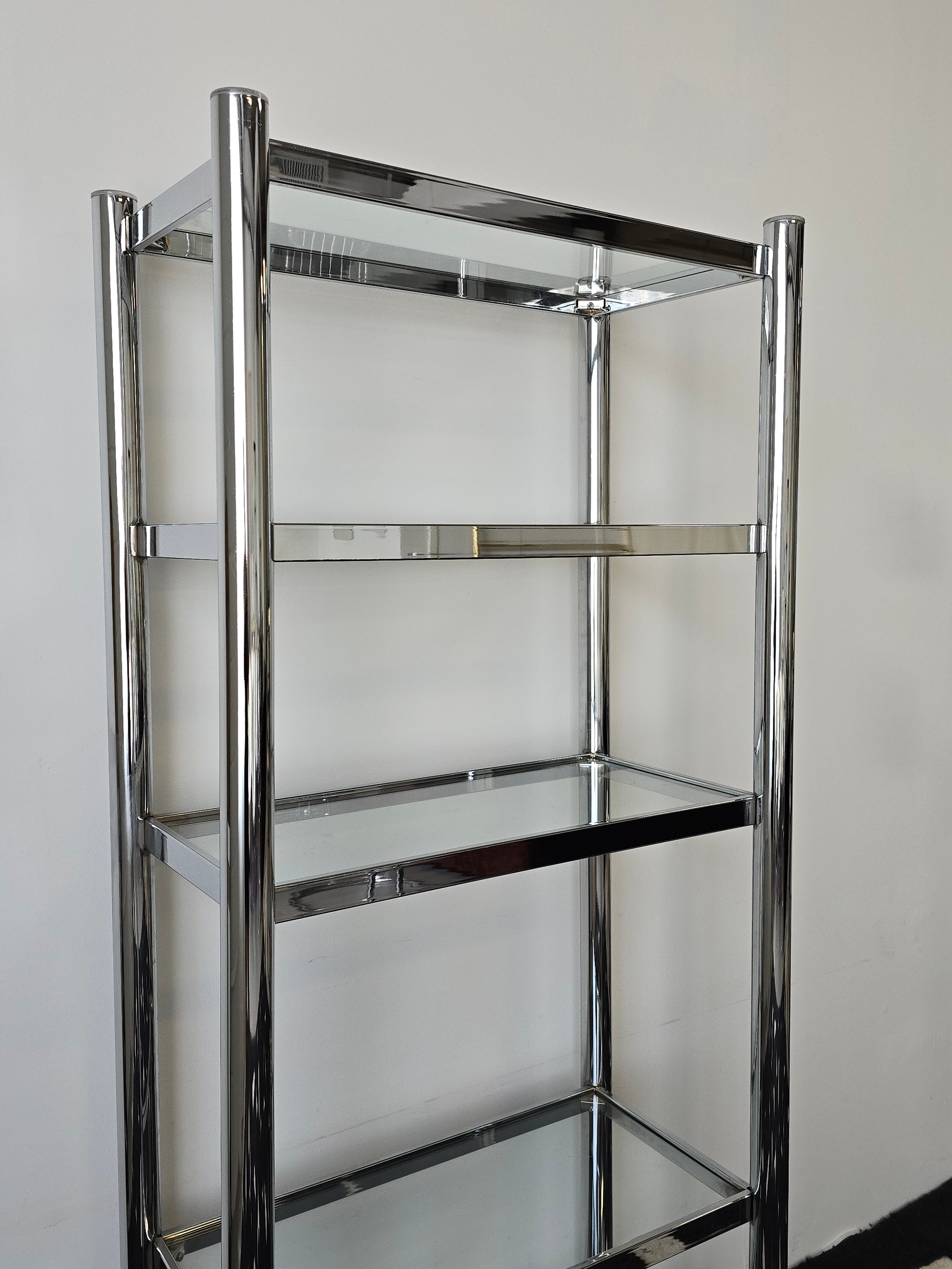 Tubular Chrome and Glass Shelving Unit – Studio Era