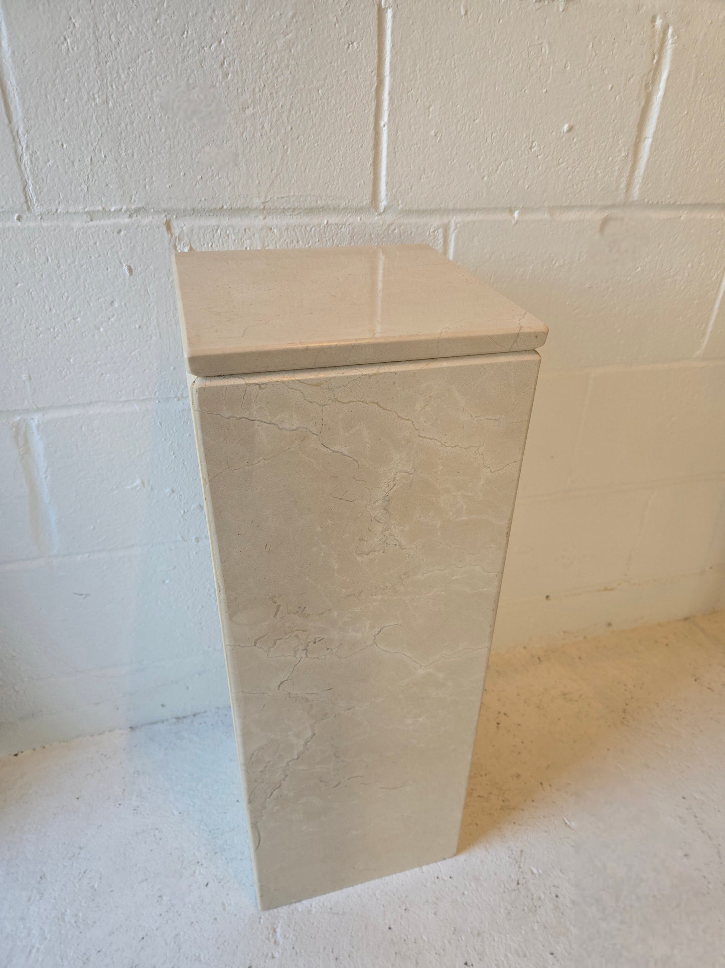 Crema Marfil Marble Plinth