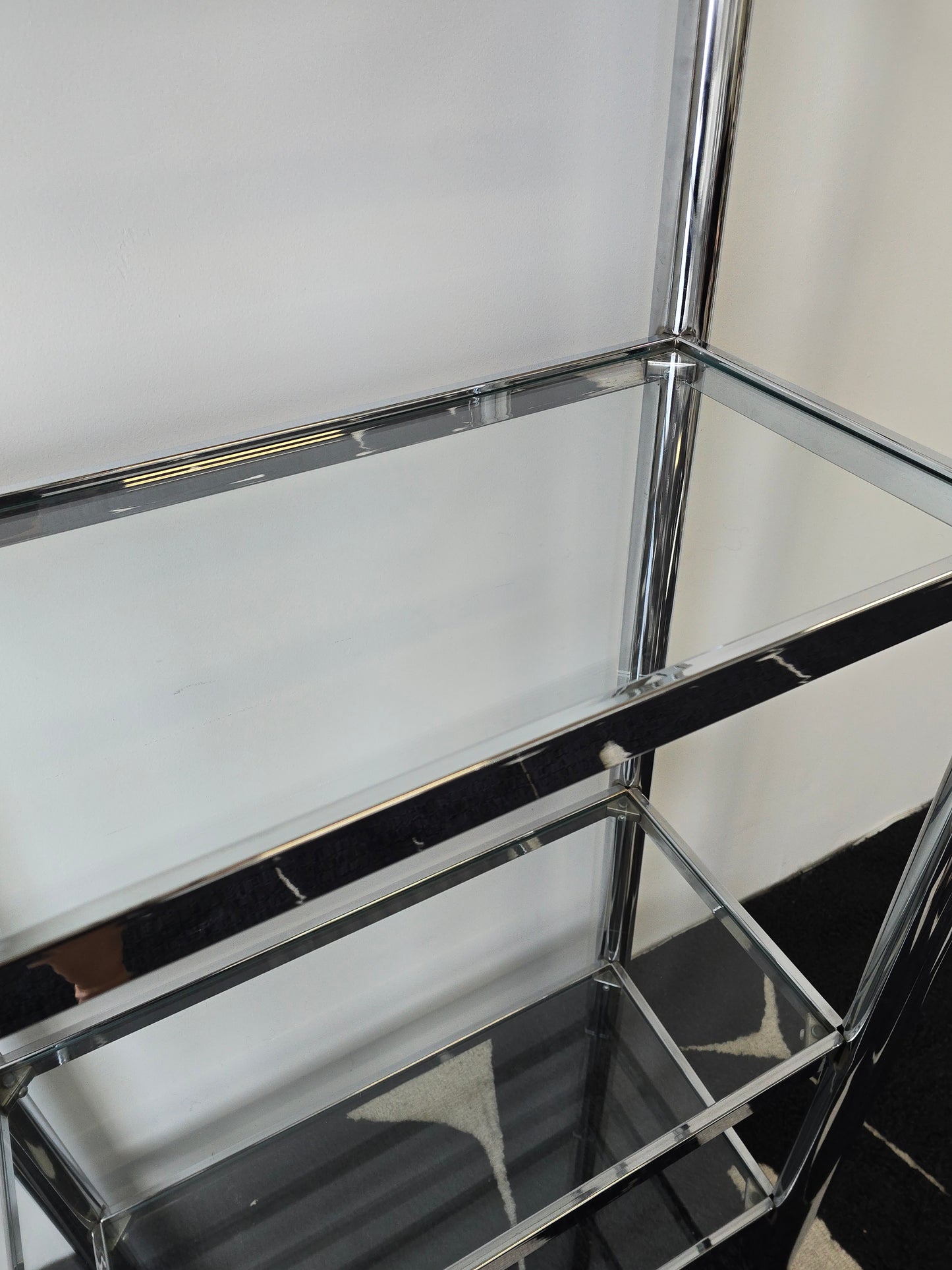 Tubular Chrome and Glass Shelving Unit