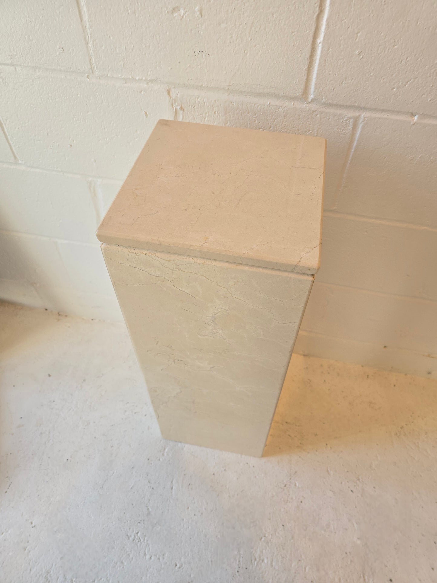 Crema Marfil Marble Plinth