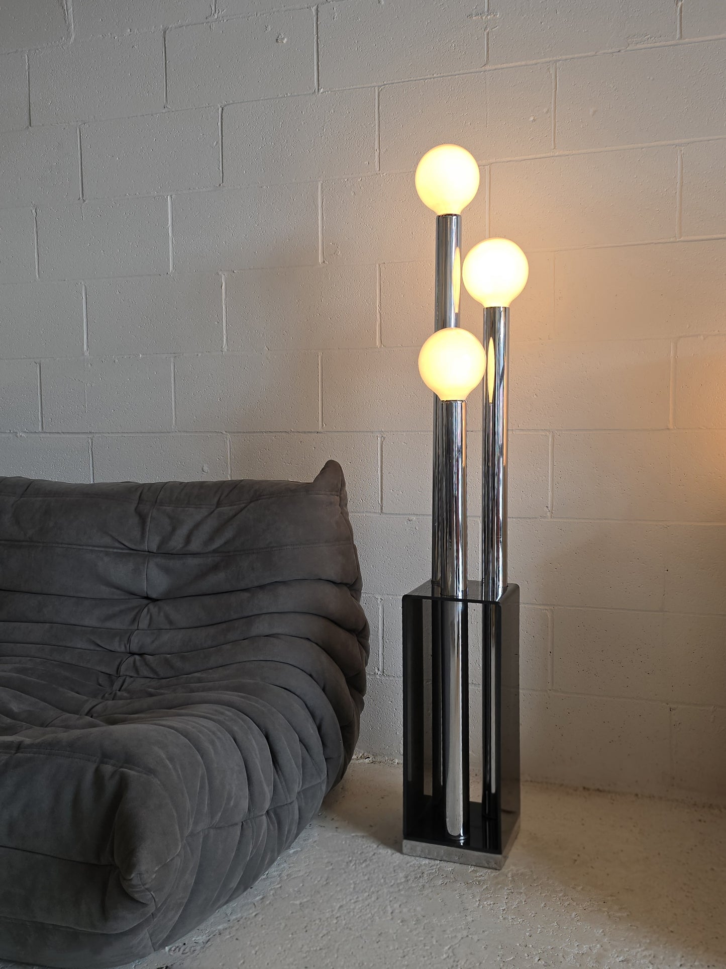 Tubular Chrome and Lucite Floor Lamp