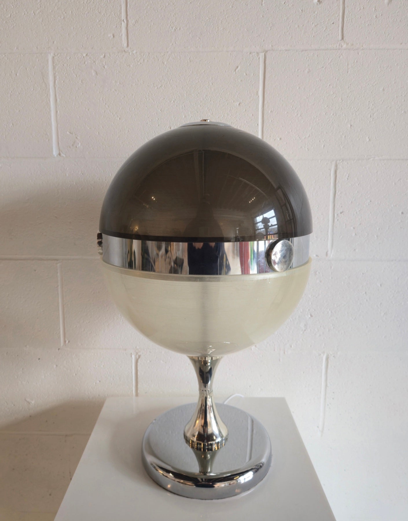Space Age Chrome & Acrylic Lamp