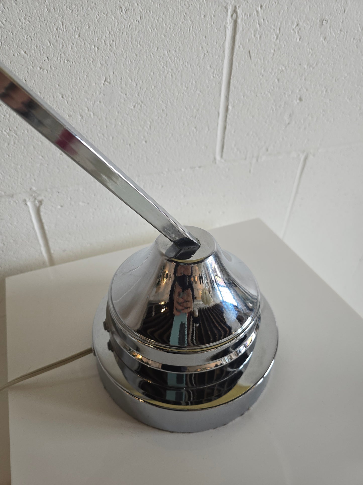 Arc Chrome & Fiberglass Table Lamp