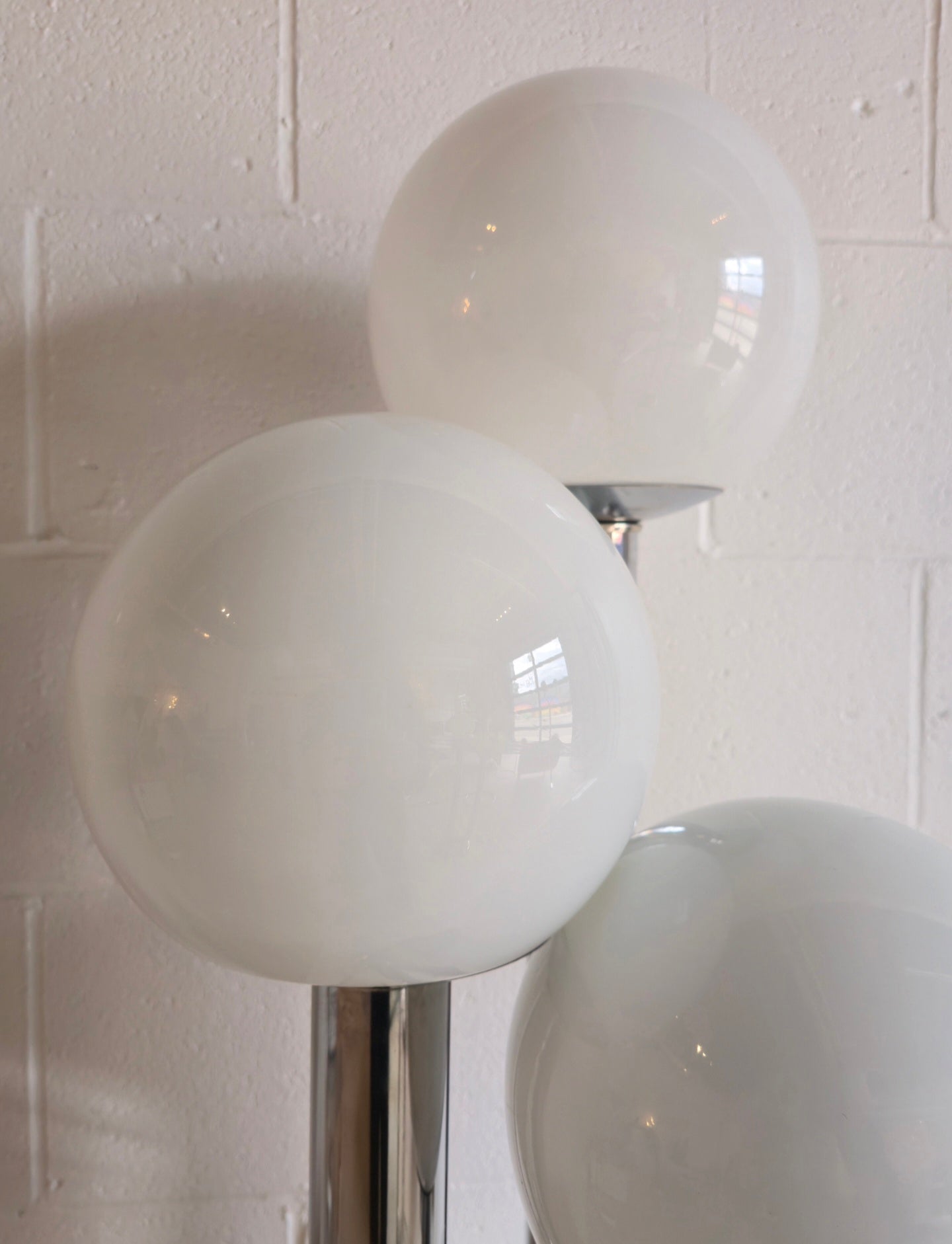 Tubular Three Globe Lamp
