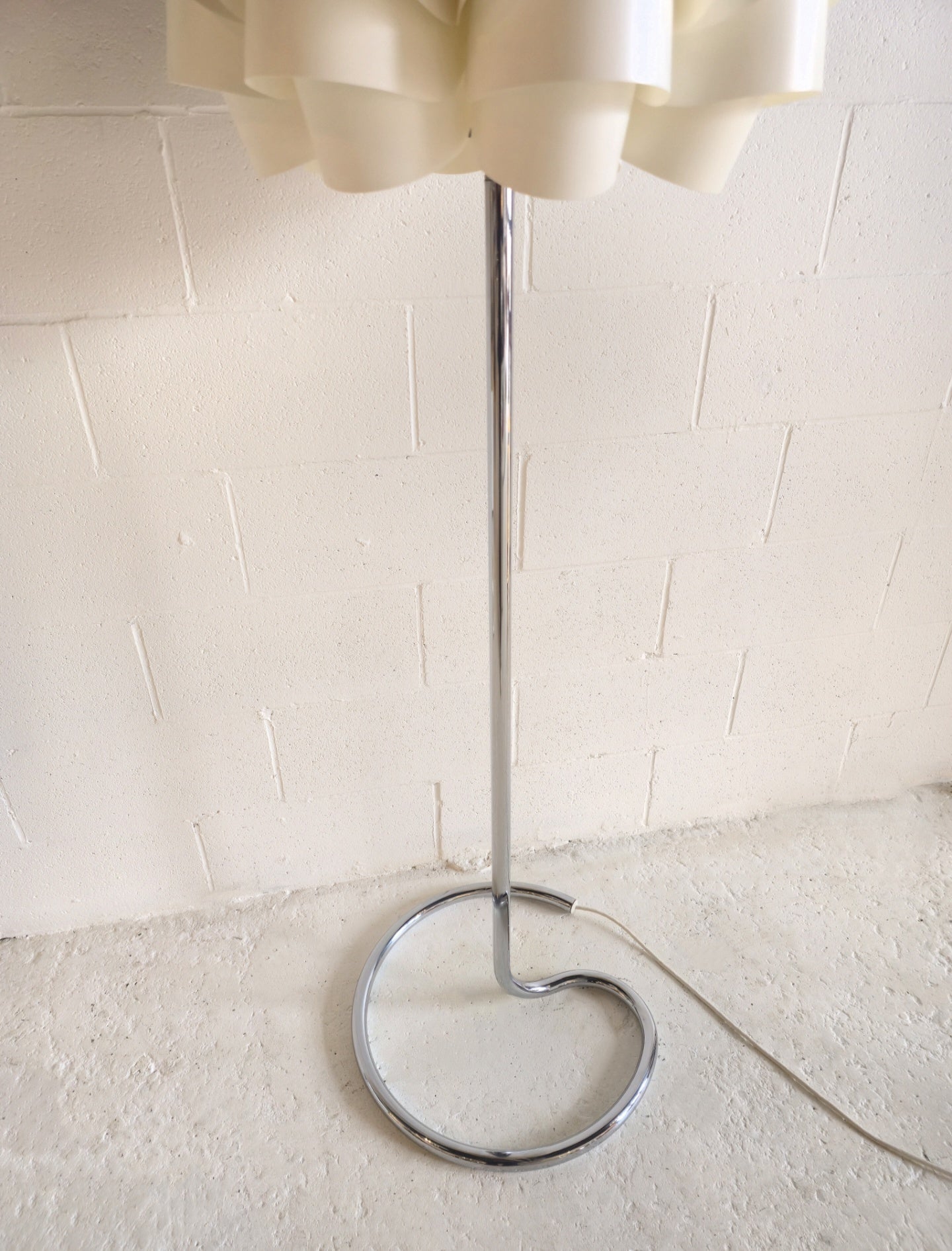 Sculptural Floor Lamp
